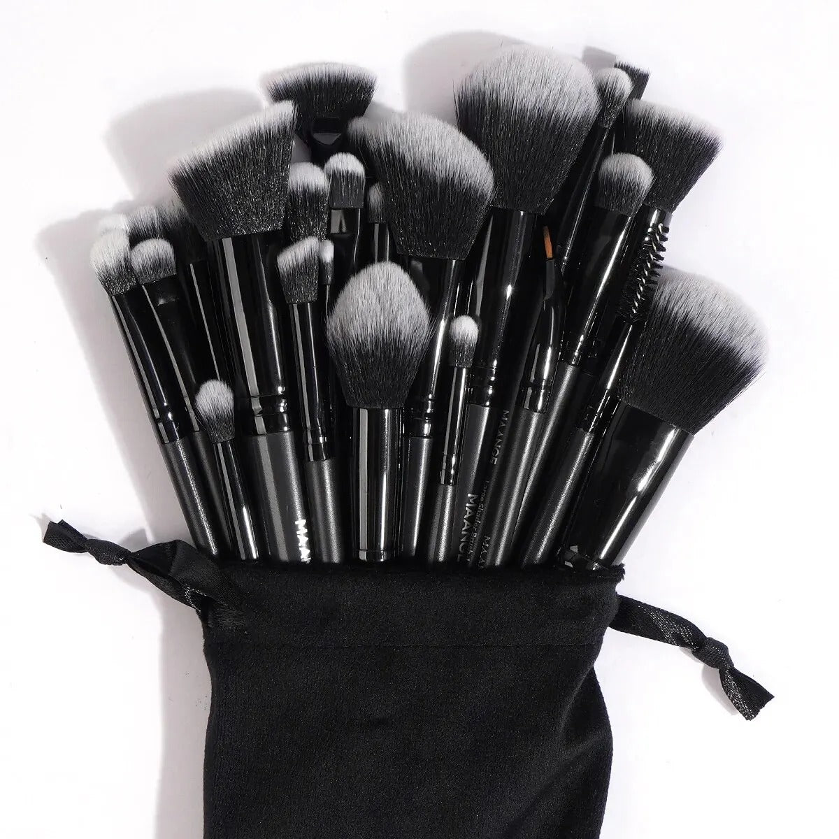 30pcs Professional Makeup Brush Set Foundation
